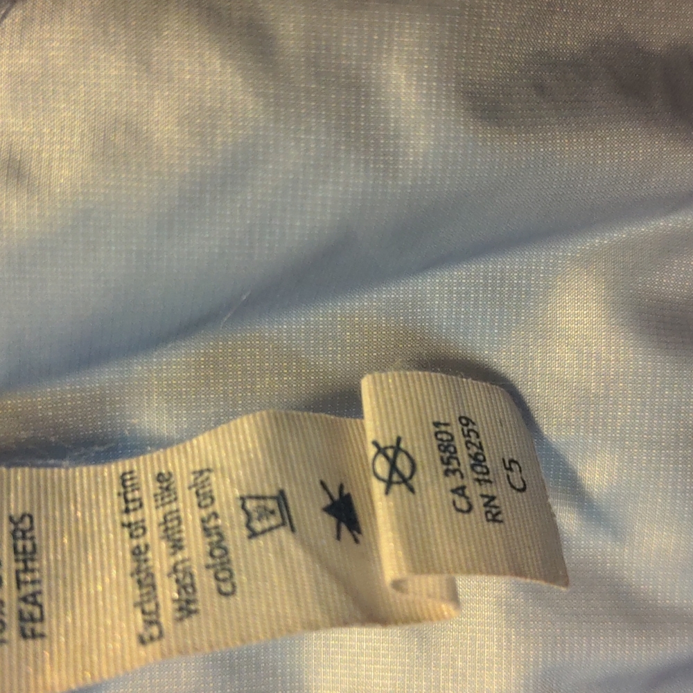 Lululemon Size 6 Light Purple Goose Down Zip Front Vest - Picture 9 of 11